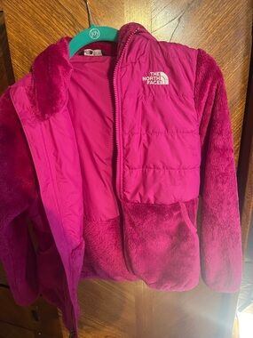 The North Face Fuchsia Pink Girls' Hybrid Fleece & Puffer Jacket